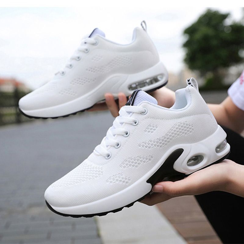 Breathable orthopedic sneakers for women