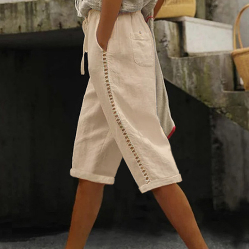 Women's capri-length summer pants with lace details