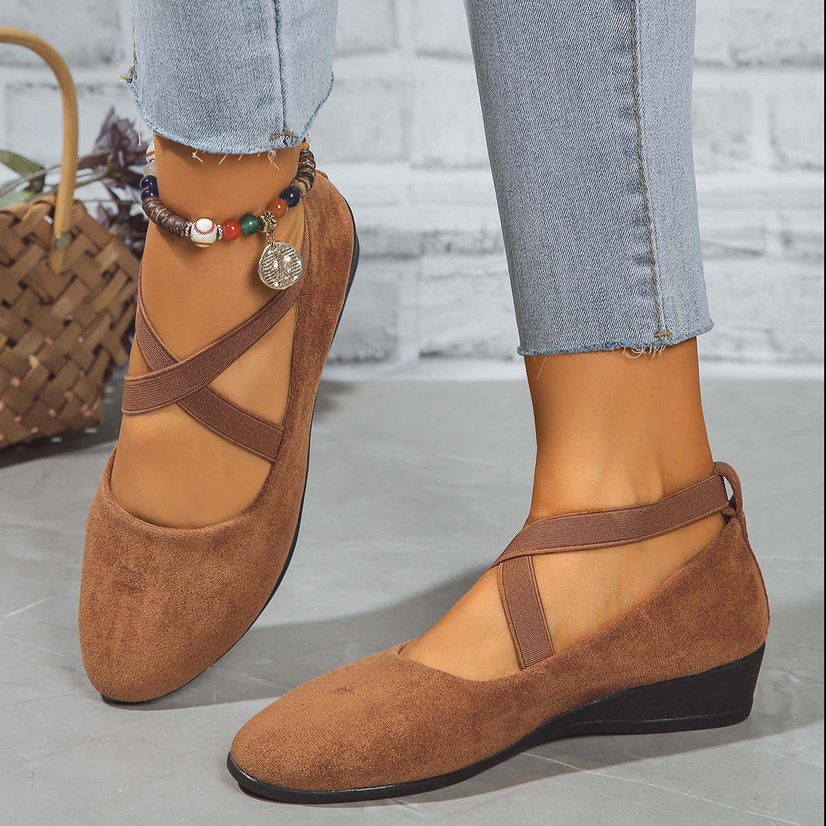 Women's Pointed-Toe Wedge Slip-On Shoes